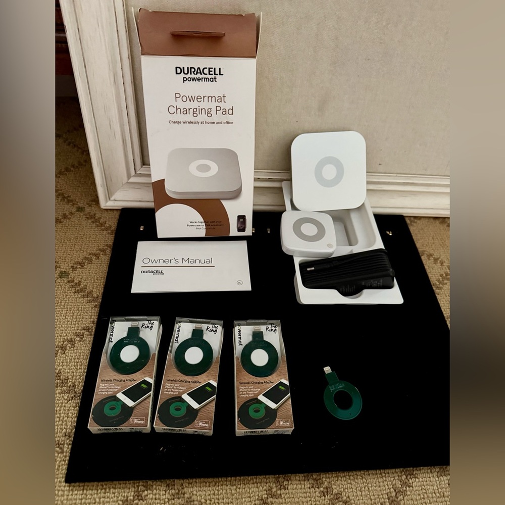 Duracell Power Charging Mat NIB w 4 Rings